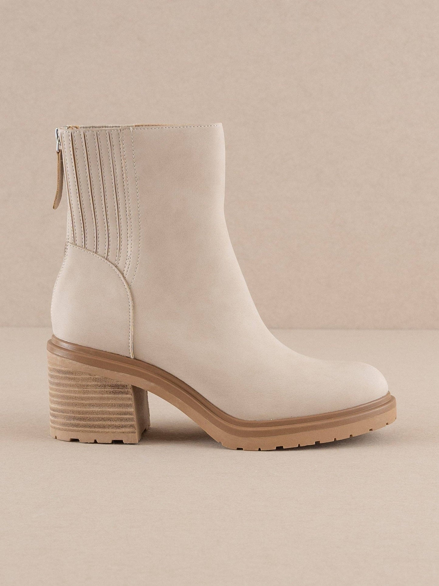 The Megan | Light Grey Lug Chelsea Bootie