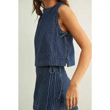 PINSTRIPED DENIM SLEEVELESS TOP