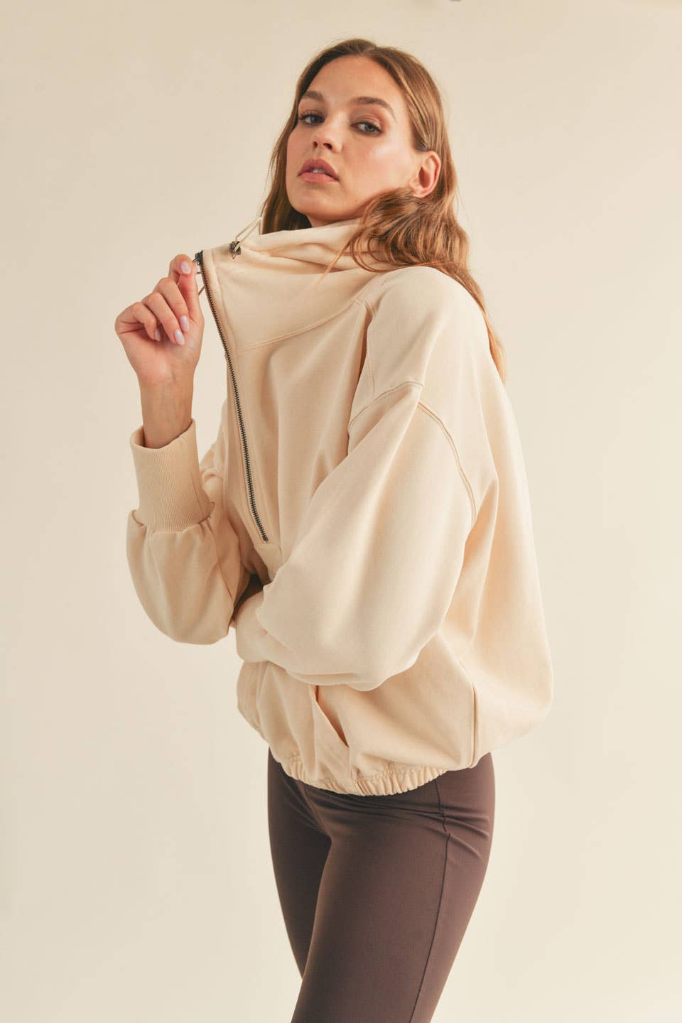 The Kaylee Cream Essential Pullover