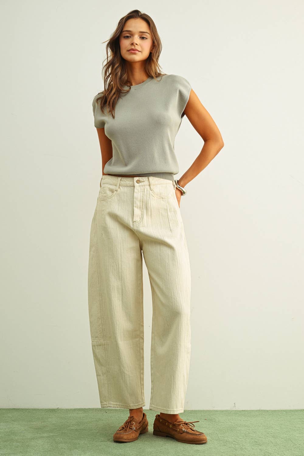 Round Neck Short Sleeve Knit Top
