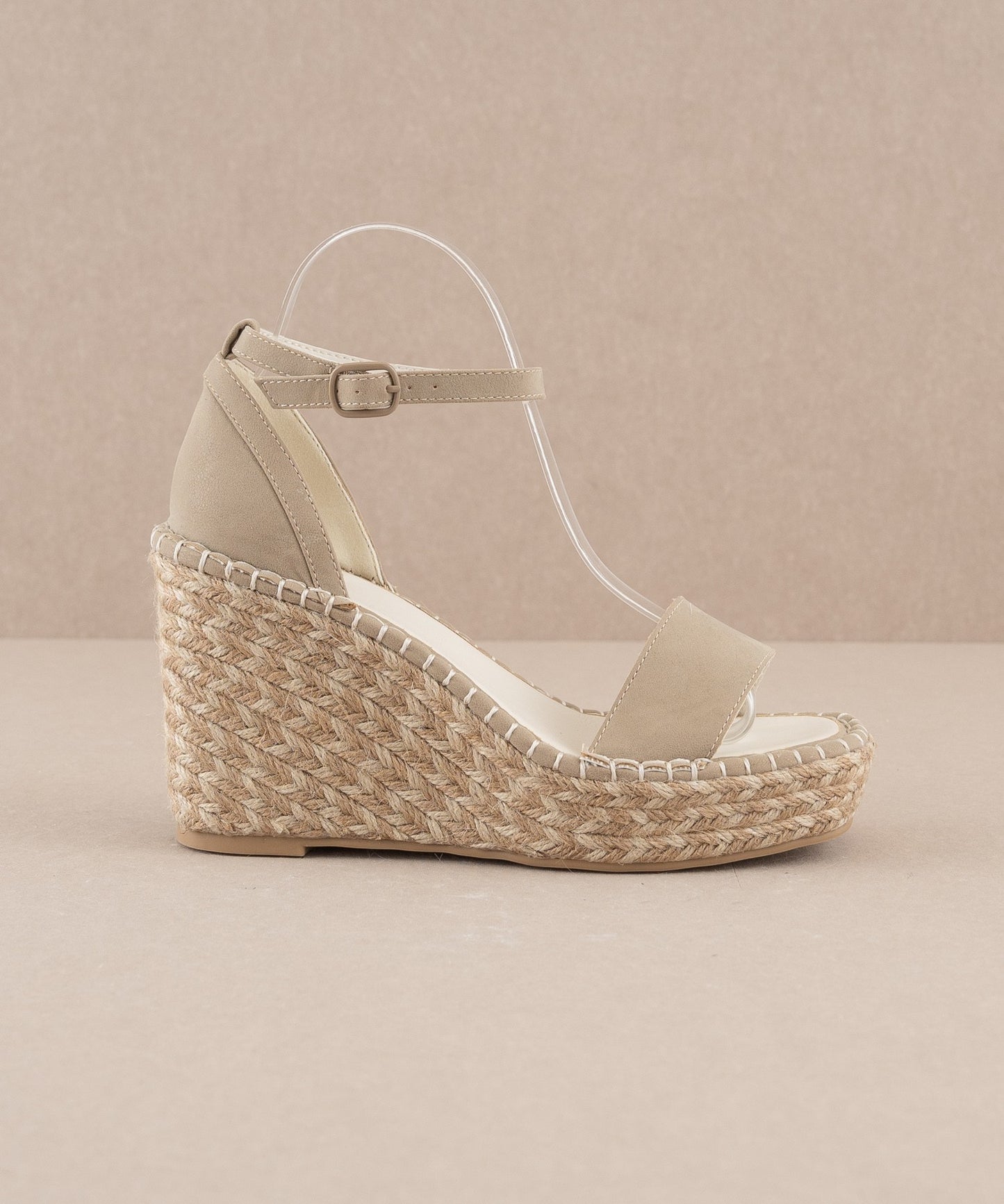 The Lily Wedges