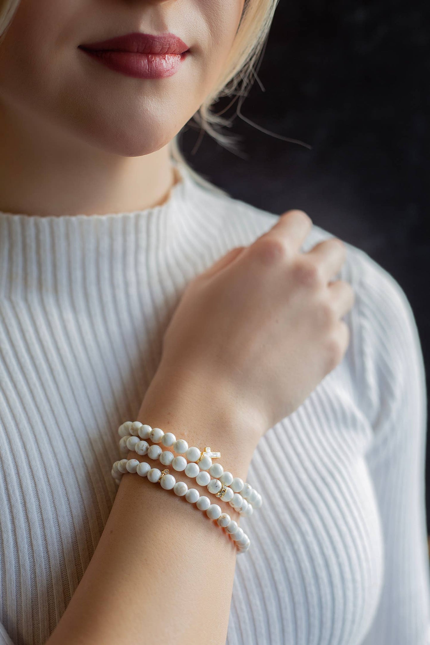 Gemstone Bracelet with Heart Charm-Howlite 💍 Bridal Pick 💍